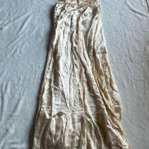 For Love & Lemons Liz Maxi Dress Cream - Picture 11 of 13